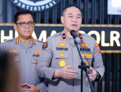 Polri Kerahkan Water Cannon dan Bagikan Masker, Layani Masyarakat Terdampak Material Erupsi Gunung Anak Krakatau